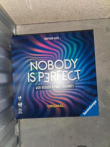 Nobody is Perfect - Leuk Gezelschapsspel! beschikbaar voor biedingen