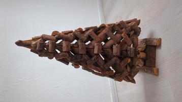Houten kerstboom  beschikbaar voor biedingen
