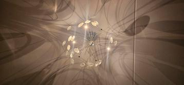 GRATIS ..2x Moderne Plafondlamp met Glazen Druppels beschikbaar voor biedingen