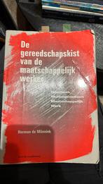 De gereedschapskist van de maatschappelijk werker, Boeken, Ophalen of Verzenden, Zo goed als nieuw, H.J. de Mönnink