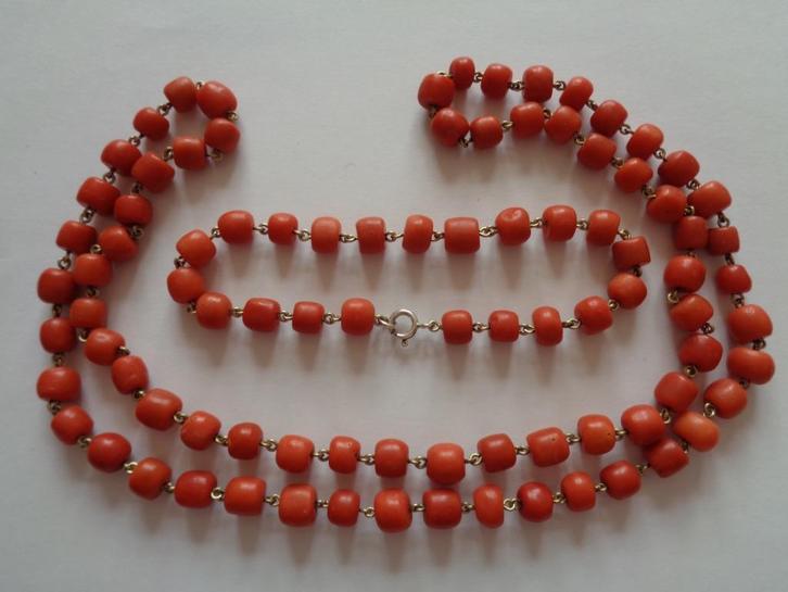 Bloedkoralen  set. ketting met armband, Sieraden, Tassen en Uiterlijk, Antieke sieraden, Ketting, Overige materialen, Met edelsteen