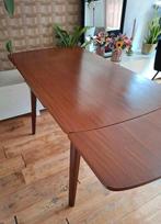 Nette vintage uitschuifbare teak eettafel met ronde hoeken, Huis en Inrichting, Tafels | Eettafels, Ophalen, 100 tot 150 cm, Zo goed als nieuw