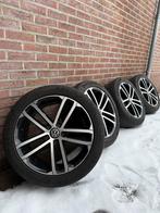 Volkswagen Golf 18 inch wielen set, Auto-onderdelen, Banden en Velgen, 18 inch, Gebruikt, Banden en Velgen, Ophalen of Verzenden