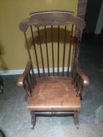 Oude houten schommelstoel, Ophalen, Gebruikt, Bruin, Vintage
