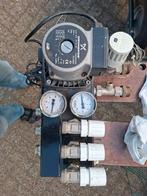 3 voudige vloerverwarm verdeler met Grundfos Pomp, Gebruikt, Minder dan 30 cm, Cv-ketel of Combi-ketel, Minder dan 60 cm