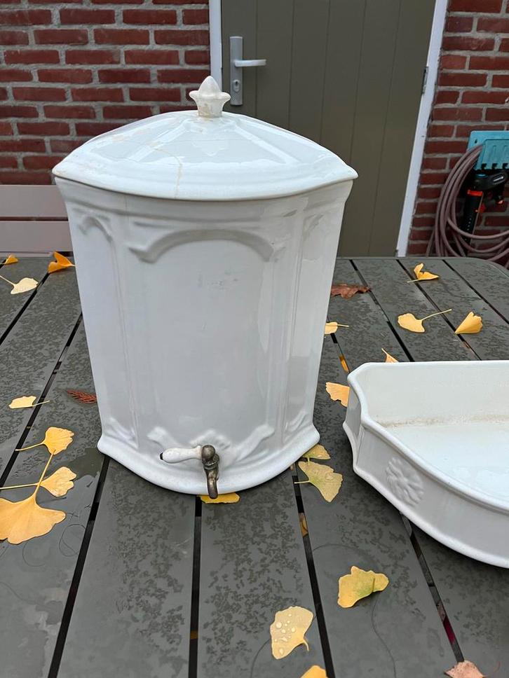Antiek Petrus Ragout Waterreservoir met Bak, Antiek en Kunst, Antiek | Keramiek en Aardewerk, Ophalen