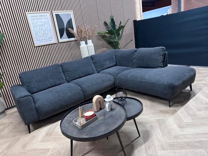 ZGAN Home Center Bouclé Hoekbank - Antraciet - 273 x 210, Huis en Inrichting, Banken | Bankstellen, Zo goed als nieuw, Hoekbank