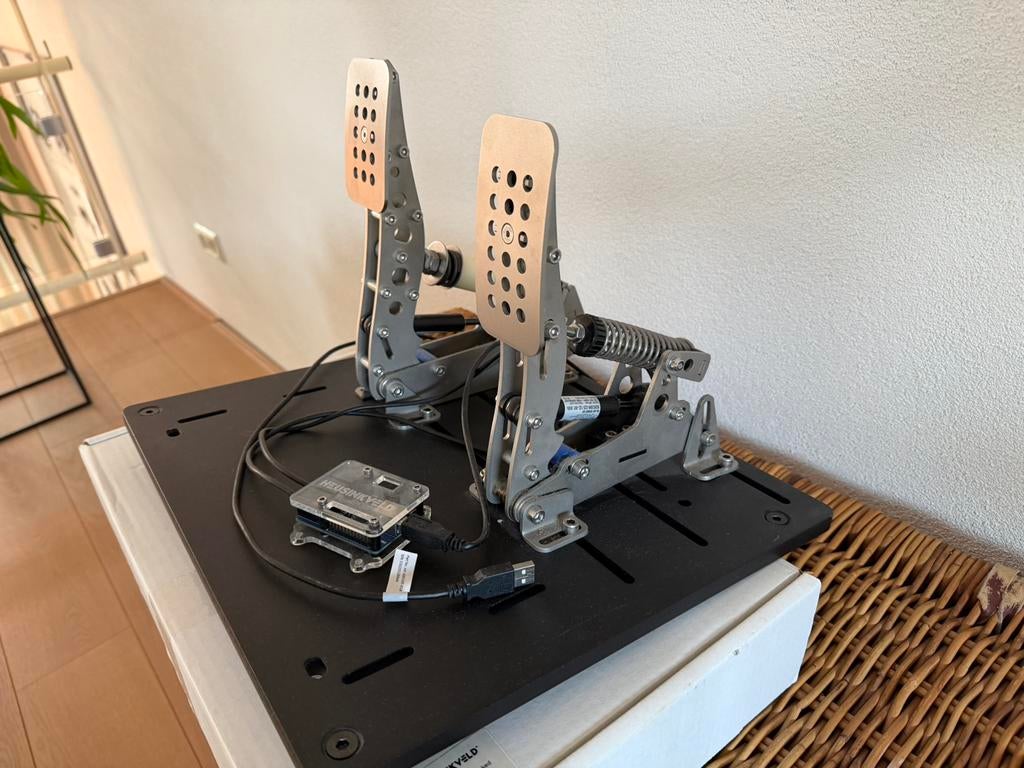 HEUSINKVELD Ultimate - incl. Simlab baseplate ZGAN, Spelcomputers en Games, Spelcomputers | Overige Accessoires, Zo goed als nieuw