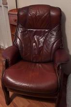 Comfortabele lederen fauteuil & voetenbankje, Huis en Inrichting, Fauteuils, Ophalen, Zo goed als nieuw, 50 tot 75 cm, Leer
