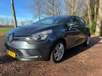 Renault Clio Energy TCe 90pk Eco2 S&S 2018 Grijs, Voorwielaandrijving, 898 cc, Stof, 49 €/maand