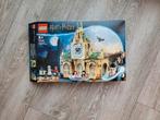 Lego 76398 Zweinstein Hospital Wing compleet met doos, Ophalen of Verzenden, Zo goed als nieuw, Complete set, Lego