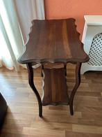 Antiek tafeltje voor 25,00 euro, Antiek en Kunst, Antiek | Meubels | Tafels, Ophalen