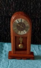 Kleine klok poppenhuis, Ophalen of Verzenden, Poppenhuis