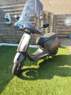Vespa Sprint 2016 - Mooie snorscooter, veel opties., Fietsen en Brommers, Snorfietsen en Snorscooters, Ophalen, Gebruikt, Benzine