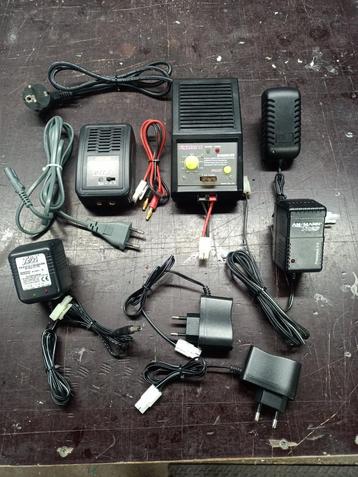 Diverse RC accu laders met Tamiya stekkers beschikbaar voor biedingen