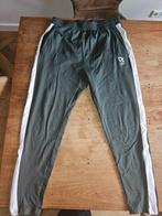Robey trainingsbroek maat L (valt klein), Kleding | Heren, Sportkleding, Maat 52/54 (L), Robey, Ophalen of Verzenden, Gedragen