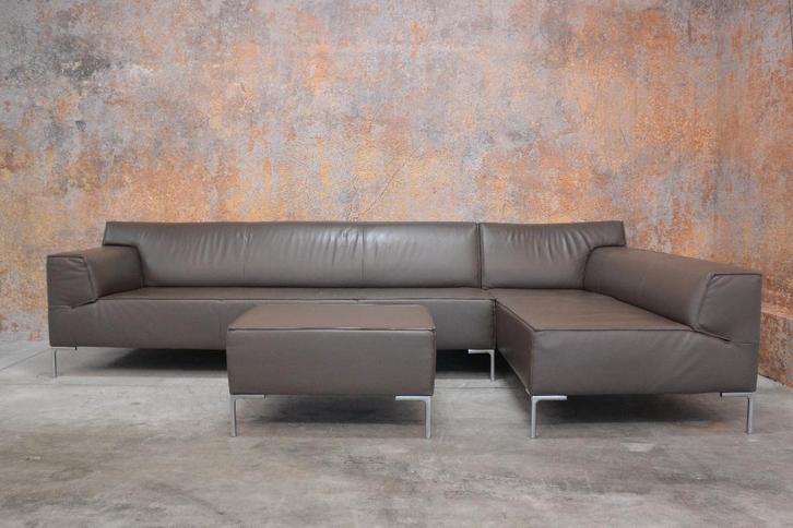 ZGANieuw grote bruine leren Design on Stock Bloq hoekbank, Huis en Inrichting, Banken | Bankstellen, Zo goed als nieuw, Hoekbank