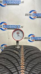 2x Goodyear Vector 4 Seasons Gen2 225/55 R17 97V 225/55/17 2, Gebruikt, 17 inch, Ophalen of Verzenden, All Season