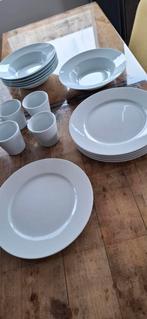 Wit XL maat servies (Ikea 365)., Ophalen, Zo goed als nieuw, Bord(en), Overige stijlen