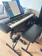 Yamaha NP-12 Digital Piano + Accessoires, Muziek en Instrumenten, Yamaha, Ophalen of Verzenden, Aanslaggevoelig, 61 toetsen