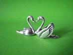 2 Mooie Zilveren Zwaantjes die samen een Hartje vormen, Antiek en Kunst, Antiek | Goud en Zilver, Verzenden, Zilver