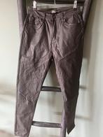 Donkergroene leatherlook broek 38 broeken jeans groen nieuw, Maat 38/40 (M), Nieuw, Ophalen of Verzenden, Lang