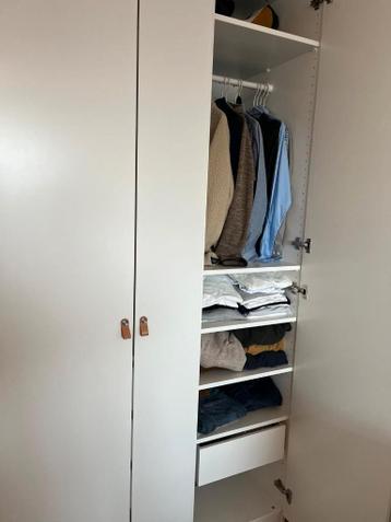 Mooie witte IKEA kledingkast – uitstekend in staat! - afbeelding 2