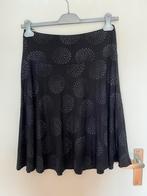 Leuke zwierige zwarte rok m 40 te koop, Maat 38/40 (M), H&M, Zwart, Ophalen of Verzenden