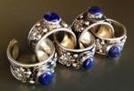 Tibetaans zilveren ring met Lapis Lazuli en Lotus, Nieuw, 17 tot 18, Dame of Heer, Met edelsteen