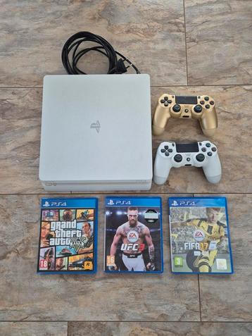 PlayStation 4 Slim met 3 spellen en 2 controllers beschikbaar voor biedingen