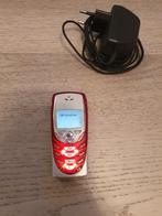 Zeldzame Nokia 8310 rood retro vintage gsm, Telecommunicatie, Ophalen of Verzenden, Zo goed als nieuw
