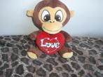 knuffel aap knuffelaap met love hartje van gamble pleasure, Ophalen of Verzenden, Zo goed als nieuw, Overige typen