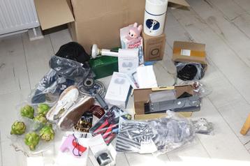 Nieuwe verkoop spullen in 1 koop zie omschrijving 25 euro beschikbaar voor biedingen