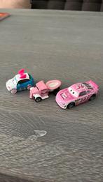 Disney Cars roze auto’s #Cars #Disney #Pixar, Ophalen of Verzenden, Zo goed als nieuw, Auto