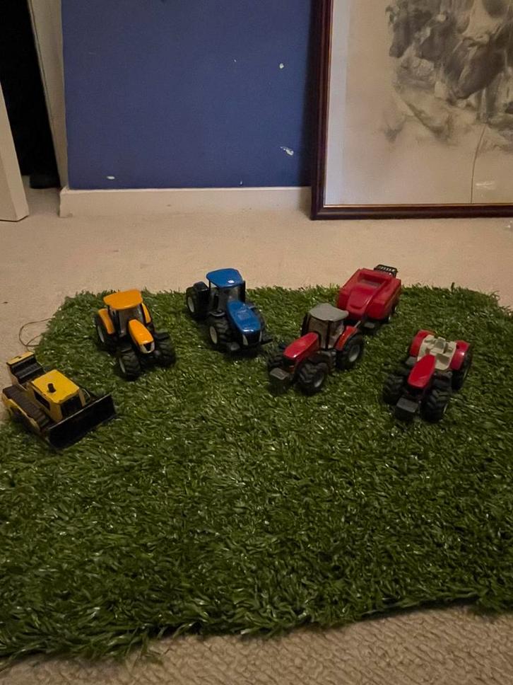 Siku 1:50 tractoren, Hobby en Vrije tijd, Modelauto's | 1:50, Zo goed als nieuw, Hijskraan, Tractor of Landbouw, SIKU, Verzenden