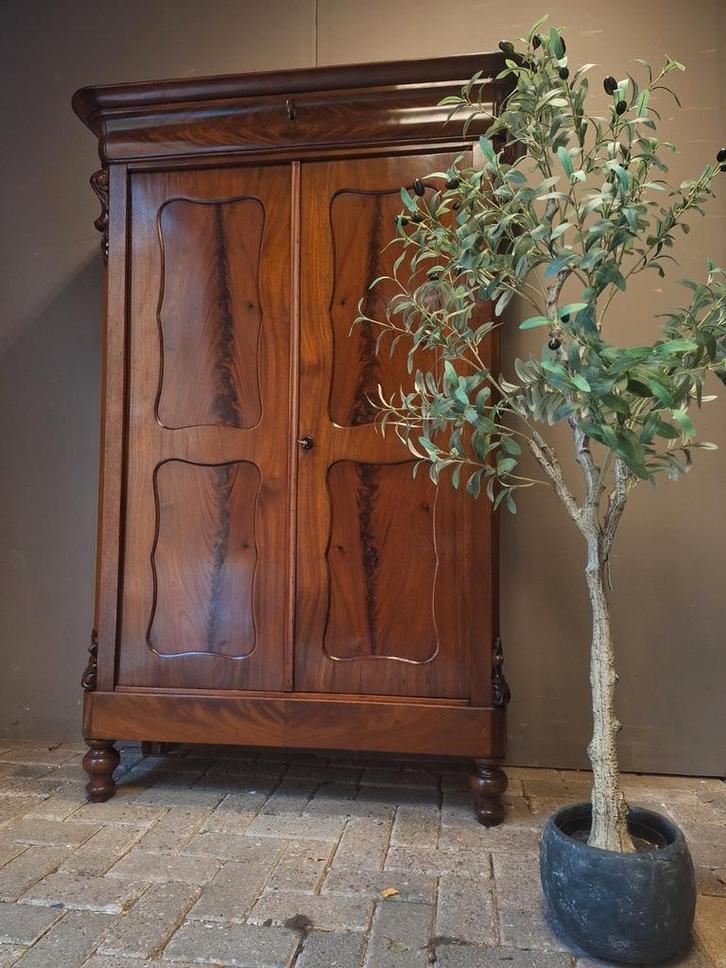 Mahonie biedermeier meidenkast kledingkastje, Antiek en Kunst, Antiek | Meubels | Kasten, Ophalen of Verzenden