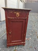 Vintage roodbruin nachtkastje met brocante look, Ophalen