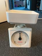 Witte weegschaal, Keukenweegschaal, Ophalen of Verzenden, Gebruikt, Minder dan 10 kg