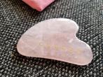 Coucou Club Rose Quartz Gua Sha - Nieuw!, Sieraden, Tassen en Uiterlijk, Uiterlijk | Gezichtsverzorging, Ophalen of Verzenden