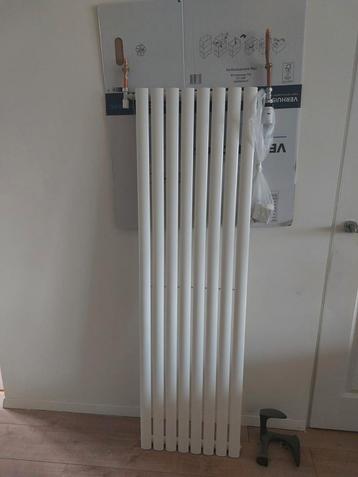 Designradiator (mag per direct weg) beschikbaar voor biedingen