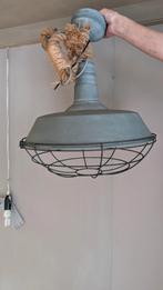 Grote industriële hanglamp, Ophalen, Zo goed als nieuw