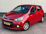 Hyundai i10 1.0 Classic 5-D 2016 airco NIEUWE APK & BANDEN, Auto's, Voorwielaandrijving, Stof, Metallic lak, Euro 6