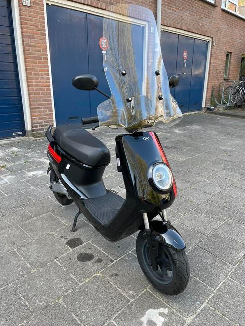 NIU M+ Sport / MQI plus sport 45KM, Fietsen en Brommers, Scooters | Overige merken, Zo goed als nieuw, Elektrisch, Ophalen