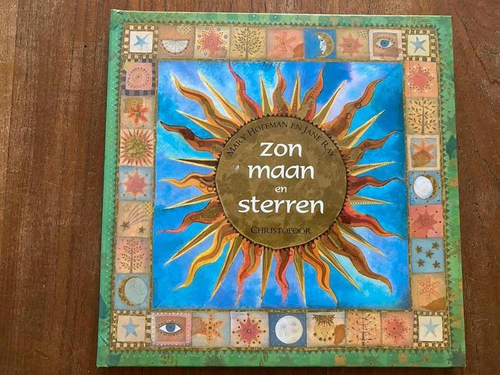Zon, maan en sterren - Mary Hoffman & Jane Ray, Christofoor, Boeken, Prentenboeken en Plaatjesalbums, Zo goed als nieuw, Prentenboek
