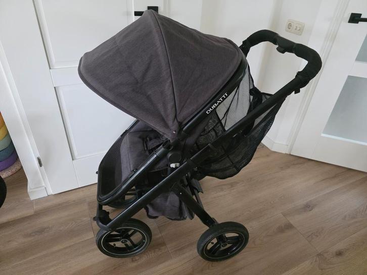 Dubatti kinderwagen, Kinderen en Baby's, Buggy's, Zo goed als nieuw, Ophalen of Verzenden