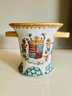 Chinese  porseleinen wijnkoeler met wapenschild, Antiek en Kunst, Ophalen of Verzenden