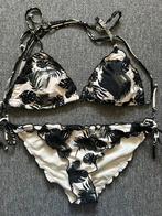 Dames bikini badkleding met ruffles maat M, Kleding | Dames, Badmode en Zwemkleding, Ophalen of Verzenden, Zo goed als nieuw, Bikini