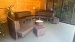 Unieke ronde design loungeset – met 2 tafels & hockers, Tuin en Terras, Tuinsets en Loungesets, Ophalen, Gebruikt, Meer dan 8 zitplaatsen