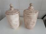 Twee mooie vazen potten old look met deksel, Ophalen, Zo goed als nieuw
