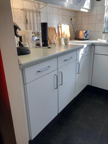 Complete keuken  beschikbaar voor biedingen